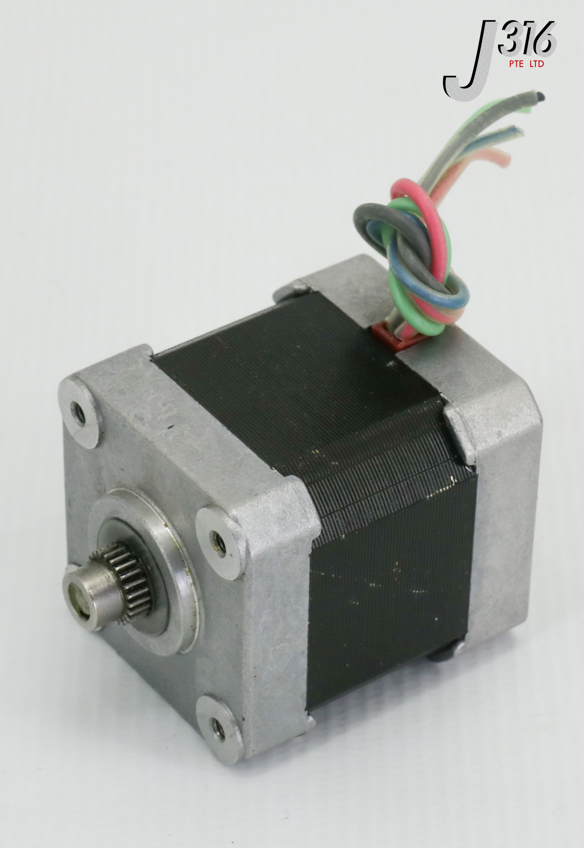 三 21827 ORIENTAL MOTOR VEXTA 2-PHASE STEPPING MOTOR C6003-9012K | eBay